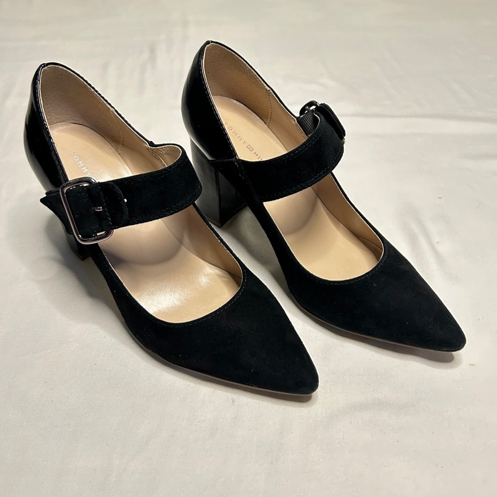 Tommy Hilfiger Block Heel Pump‎ Size 6.5M Black Suede Mary Jane Adjustable Strap